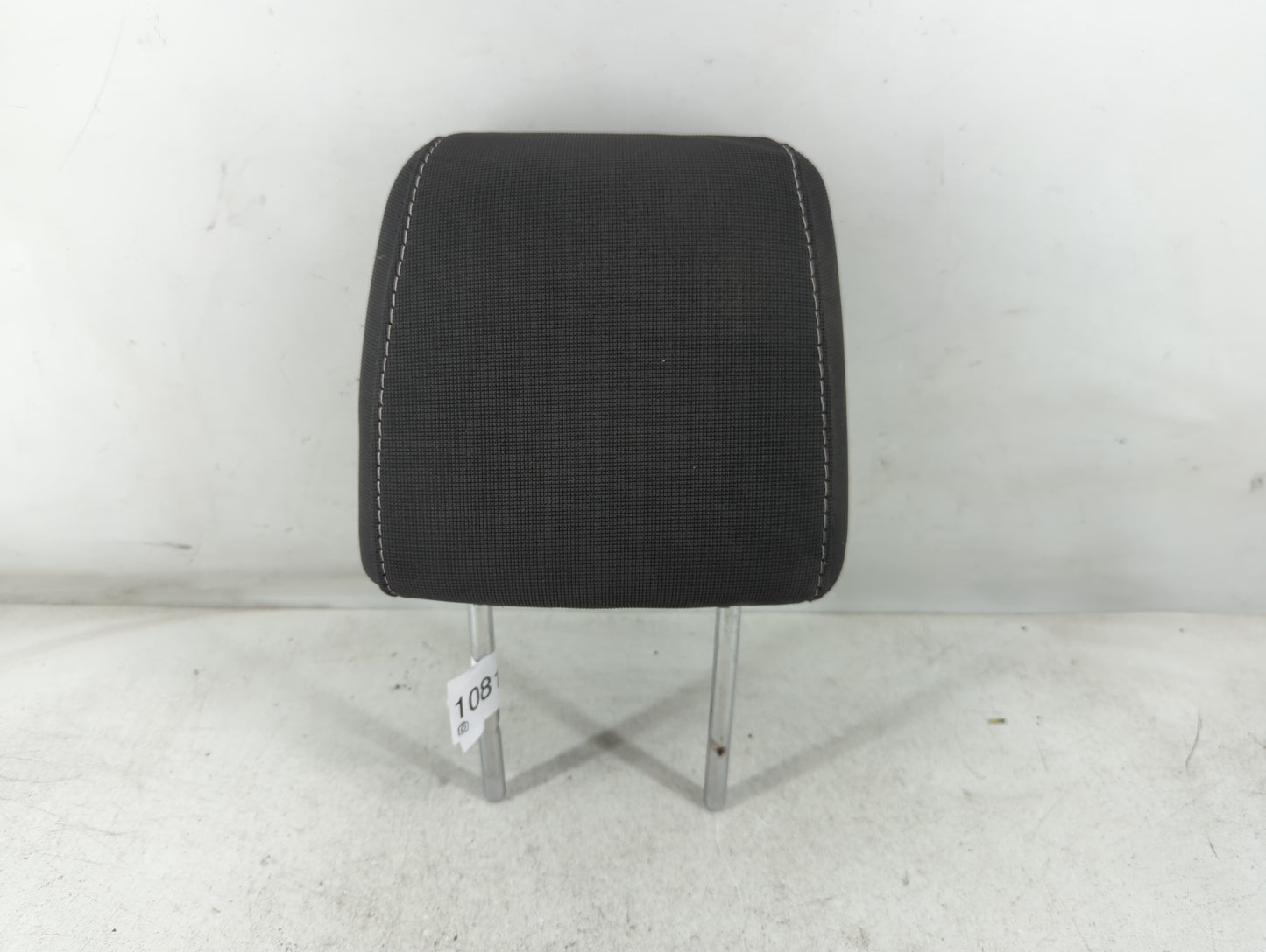 2013-2014 Ford Focus Headrest Head Rest Front Driver Passenger Seat Fits Fits 2013 2014 OEM Used Auto Parts - Oemusedautoparts1.com