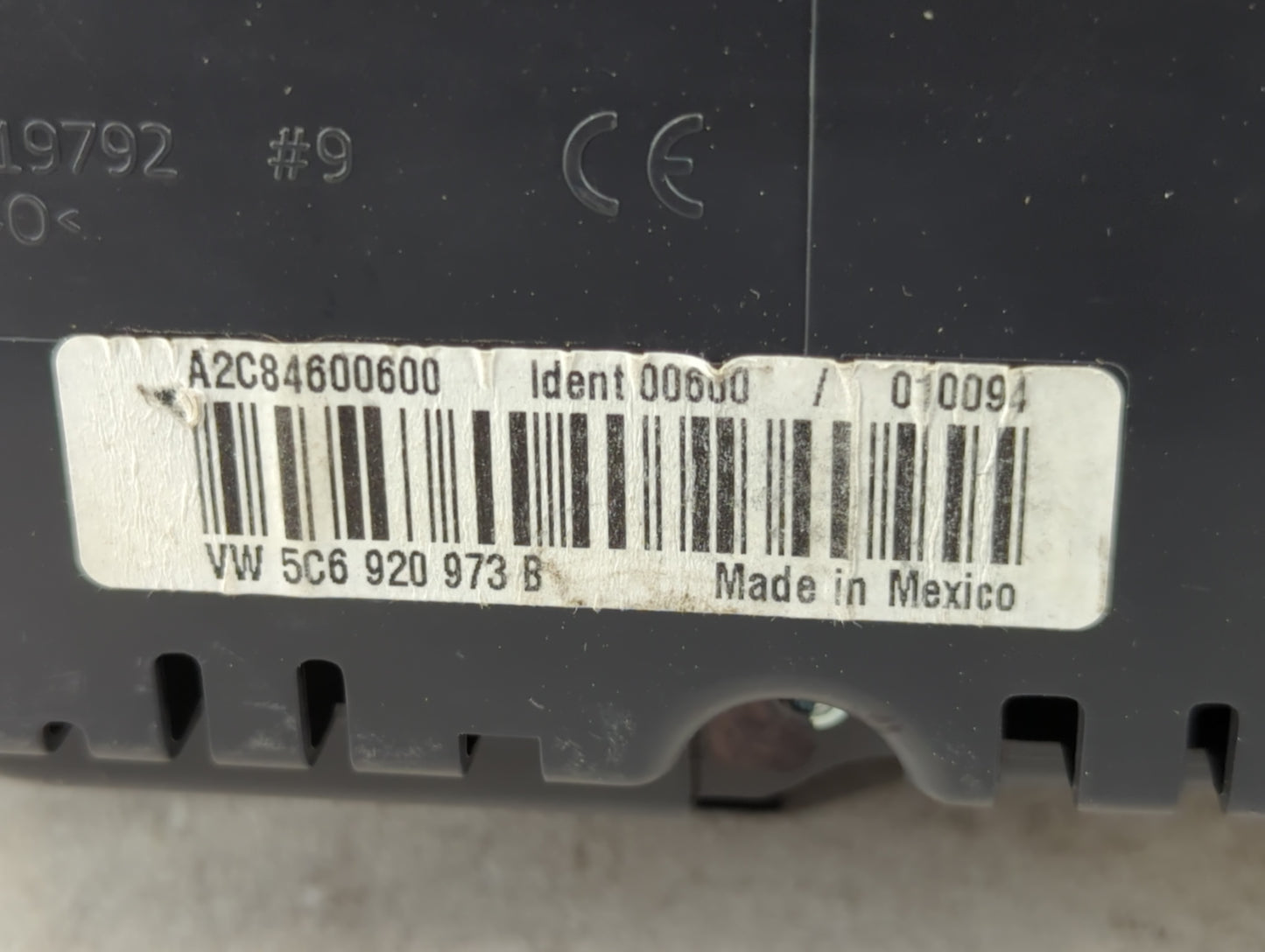 2014 Volkswagen Jetta Instrument Cluster Speedometer Gauges P/N:5C6 920 973 B Fits OEM Used Auto Parts - Oemusedautoparts1.com