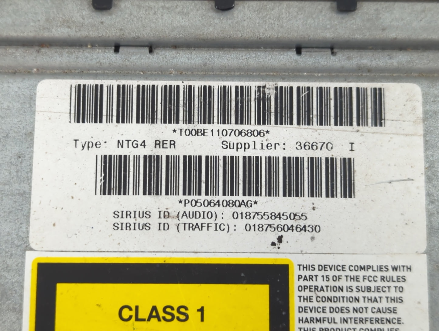 2011 Jeep Grand Cherokee Radio AM FM Cd Player Receiver Replacement P/N:P05064080AG P05091165AC Fits OEM Used Auto Parts