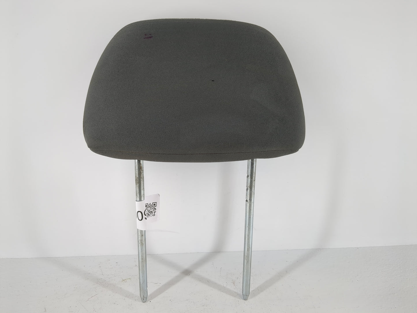 2005-2007 Dodge Caravan Headrest Head Rest Front Driver Passenger Seat Fits Fits 2005 2006 2007 OEM Used Auto Parts - Oemusedautoparts1.com