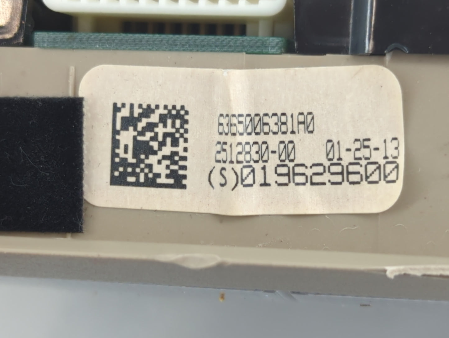 2013 Toyota Camry Overhead Roof Console - Oemusedautoparts1.com