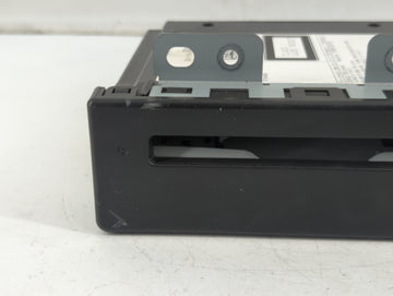 2017-2020 Chevrolet Tahoe Radio AM FM Cd Player Receiver Replacement P/N:84016434 Fits Fits 2017 2018 2019 2020 OEM Used Auto Parts