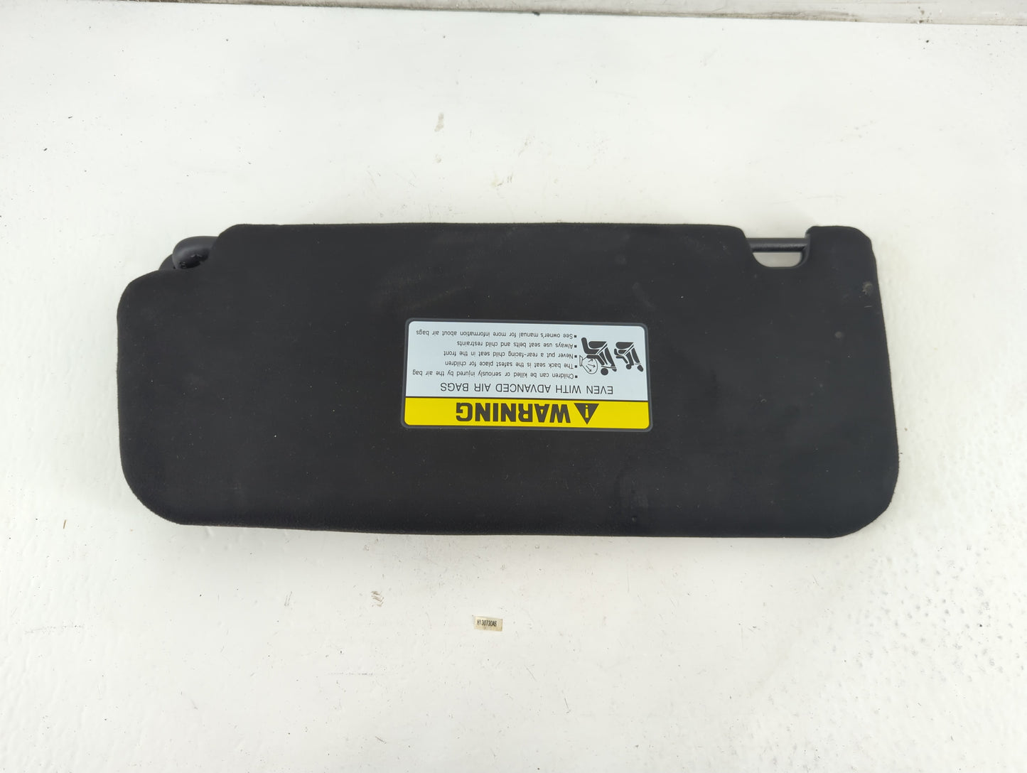 2019-2021 Hyundai Santa Fe Sun Visor Shade Replacement Passenger Right Mirror Fits Fits 2019 2020 2021 OEM Used Auto Parts - Oemusedautoparts1.com