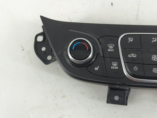 2018-2019 Chevrolet Equinox Climate Control Module Temperature AC/Heater Replacement P/N:84422506 Fits Fits 2018 2019 OEM Used Auto Parts