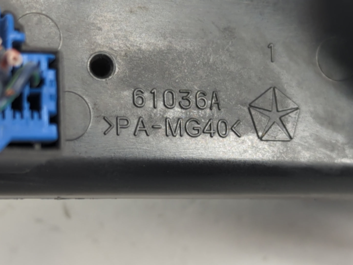 2010-2014 Dodge Avenger Climate Control Module Temperature AC/Heater Replacement P/N:61036A Fits Fits 2010 2011 2012 2013 2014 OEM Used Auto Parts