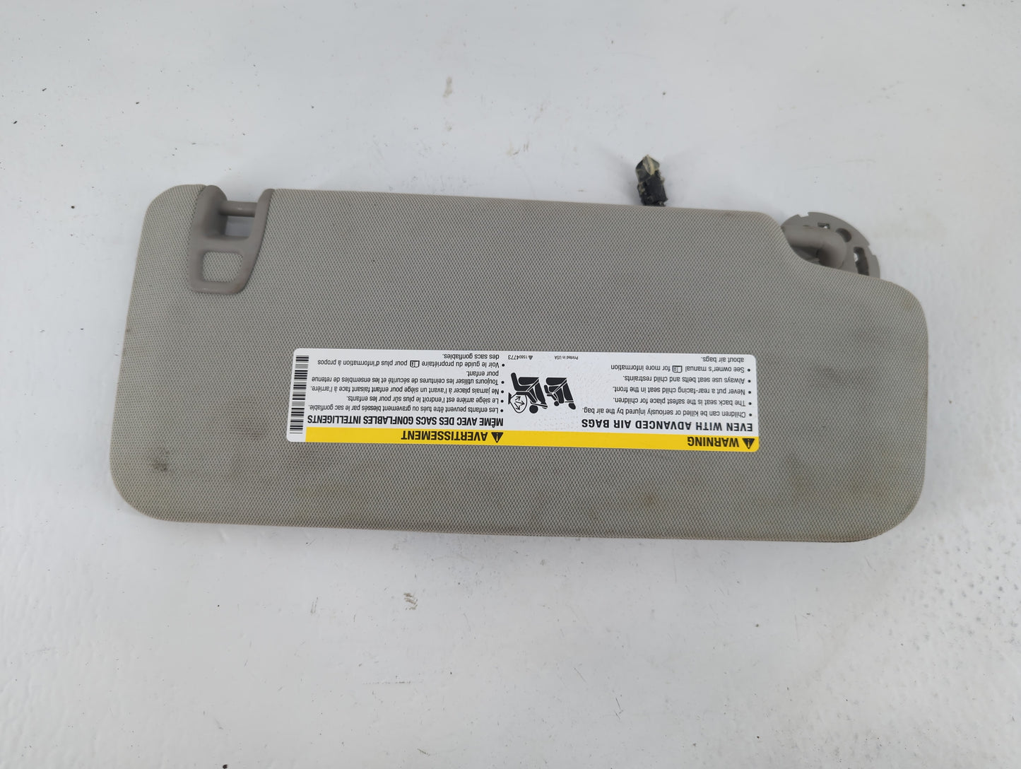 2010-2017 Chevrolet Equinox Sun Visor Shade Replacement Driver Left Mirror Fits Fits 2010 2011 2012 2013 2014 2015 2016 2017 OEM Used Auto Parts