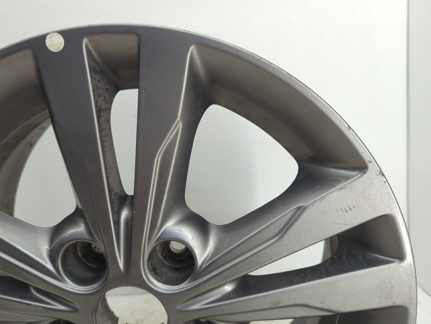 2017-2018 Hyundai Elantra Oem Wheel Rim