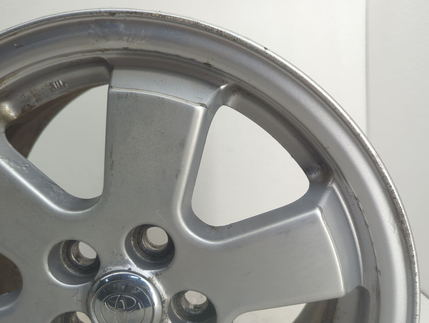 2004-2009 Toyota Prius Oem Wheel Rim