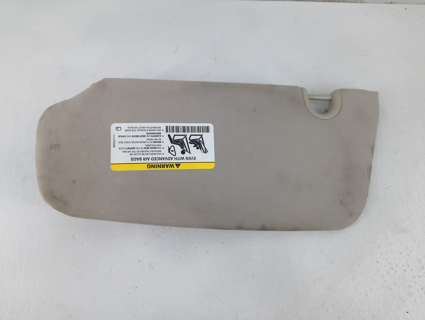 2010-2017 Jeep Patriot Sun Visor Shade Replacement Passenger Right Mirror Fits Fits 2010 2011 2012 2013 2014 2015 2016 2017 OEM Used Auto Parts - Oemusedautoparts1.com