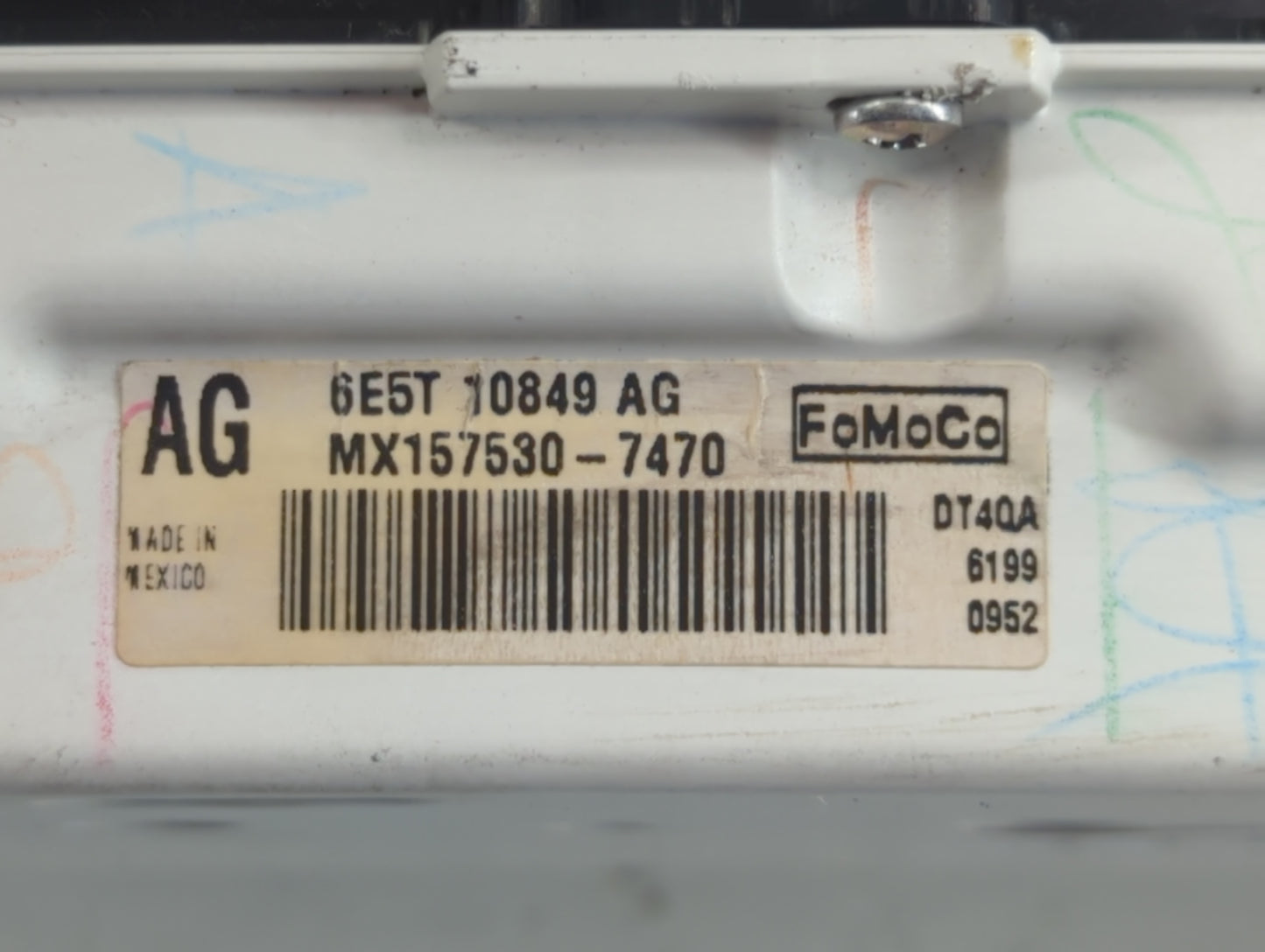 2006-2007 Ford Fusion Instrument Cluster Speedometer Gauges P/N:6E5T-10849-AG Fits Fits 2006 2007 OEM Used Auto Parts