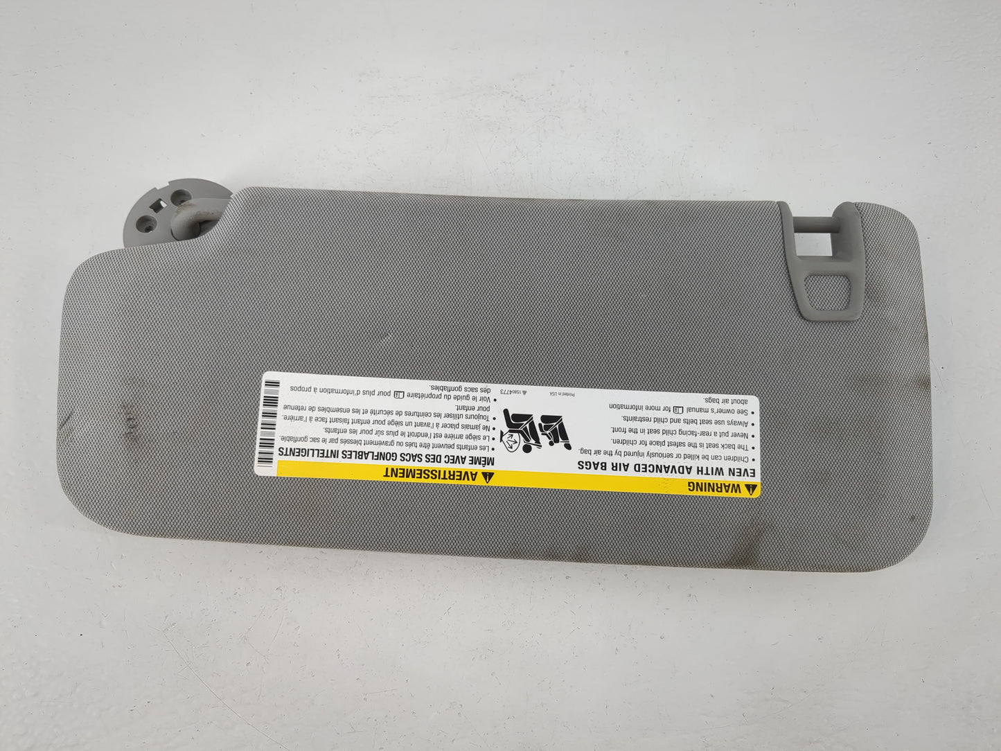 2017-2021 Chevrolet Trax Sun Visor Shade Replacement Passenger Right Mirror Fits Fits 2017 2018 2019 2020 2021 OEM Used Auto Parts