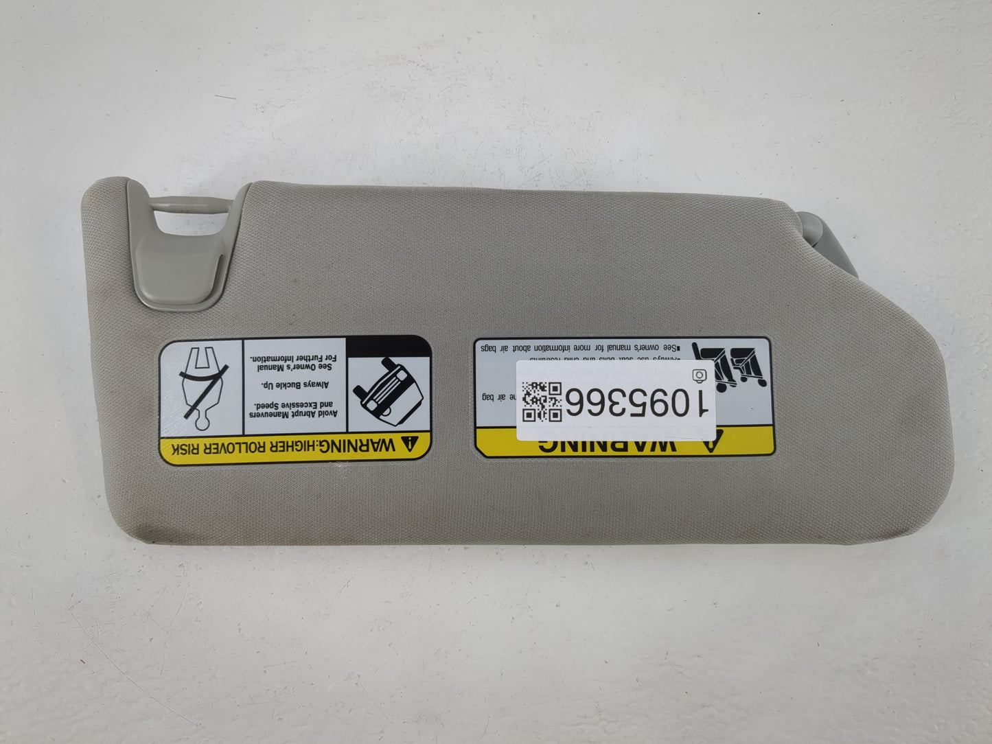 2013-2015 Mitsubishi Outlander Sun Visor Shade Replacement Passenger Right Mirror Fits Fits 2013 2014 2015 OEM Used Auto Parts - Oemusedautoparts1.com
