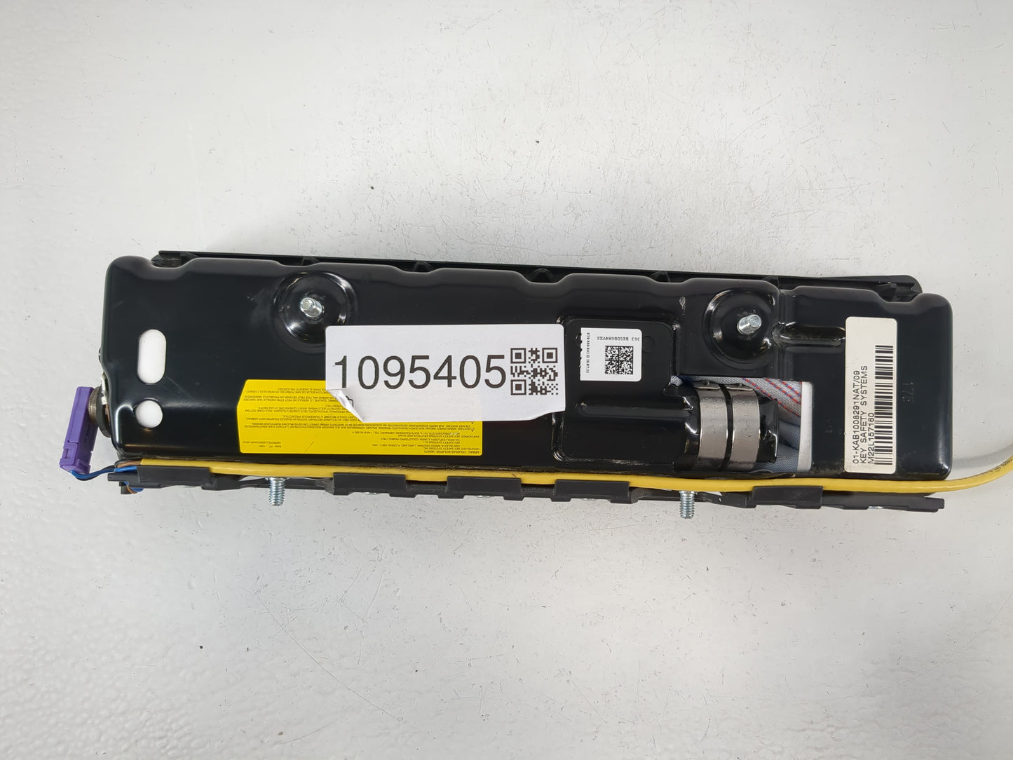 2013-2017 Audi A5 Air Bag Driver Left Knee OEM P/N:M22L157160 Fits Fits 2013 2014 2015 2016 2017 OEM Used Auto Parts - Oemusedautoparts1.com