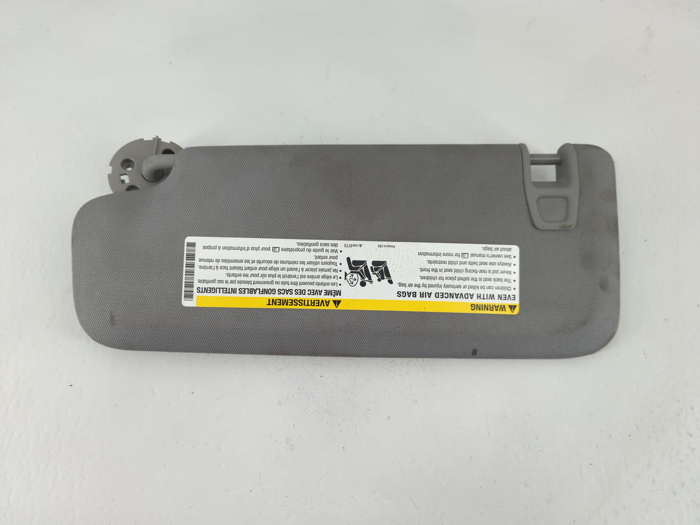 2016-2021 Chevrolet Malibu Sun Visor Shade Replacement Passenger Right Mirror Fits Fits 2016 2017 2018 2019 2020 2021 OEM Used Auto Parts