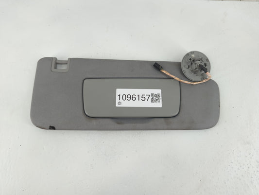 2018-2019 Chevrolet Equinox Sun Visor Shade Replacement Passenger Right Mirror Fits Fits 2018 2019 OEM Used Auto Parts