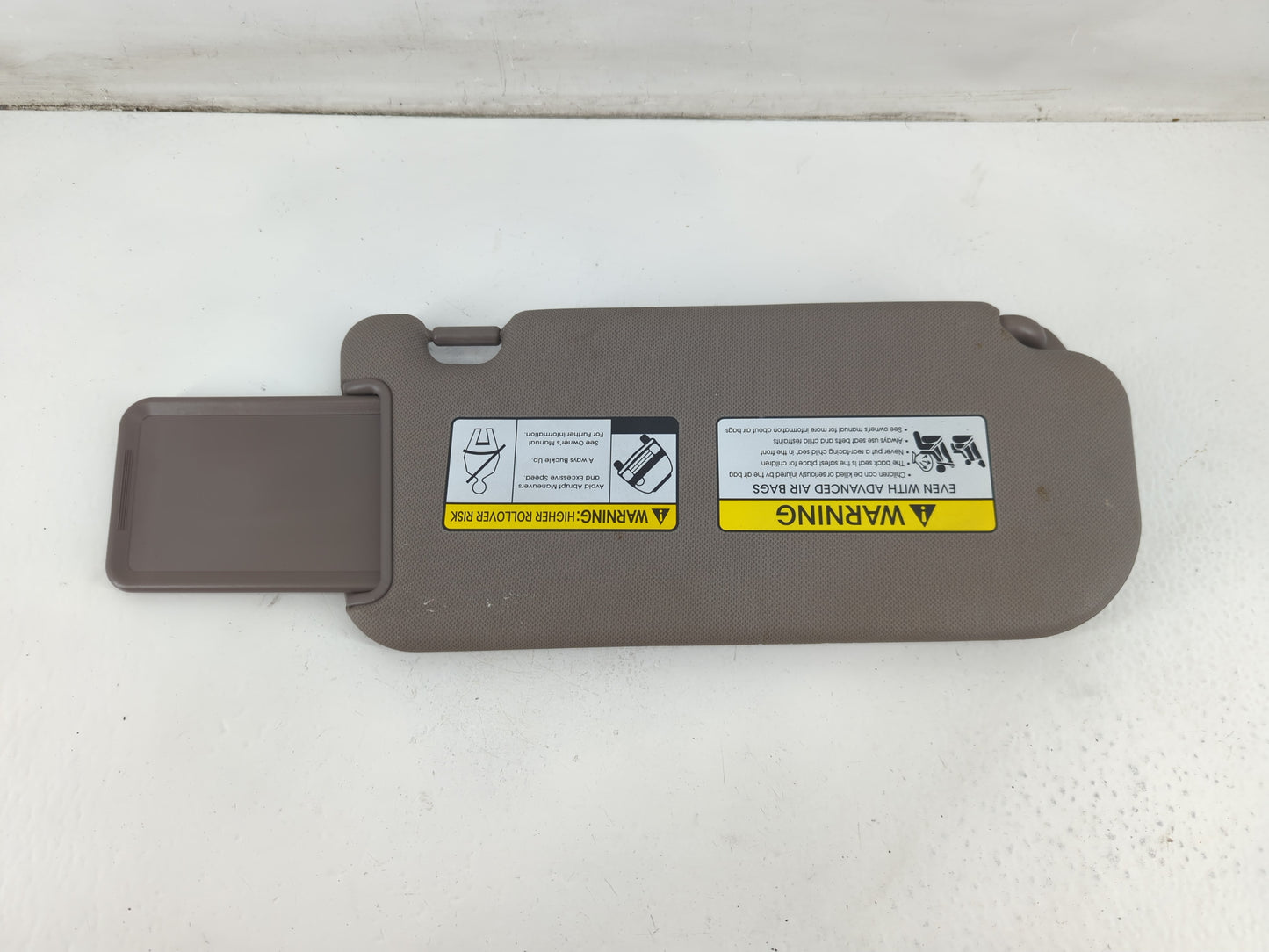 2010-2015 Hyundai Tucson Sun Visor Shade Replacement Driver Left Mirror Fits Fits 2010 2011 2012 2013 2014 2015 OEM Used Auto Parts - Oemusedautoparts1.com
