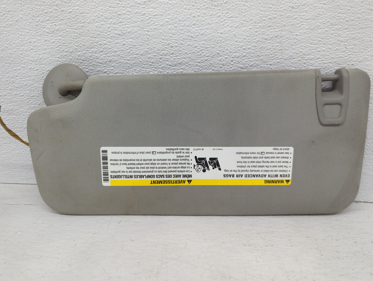 2010-2017 Chevrolet Equinox Sun Visor Shade Replacement Passenger Right Mirror Fits Fits 2010 2011 2012 2013 2014 2015 2016 2017 OEM Used Auto Parts