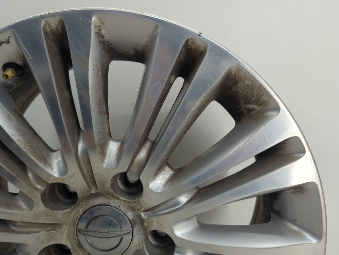 2011-2016 Chrysler Town & Country Oem Wheel Rim