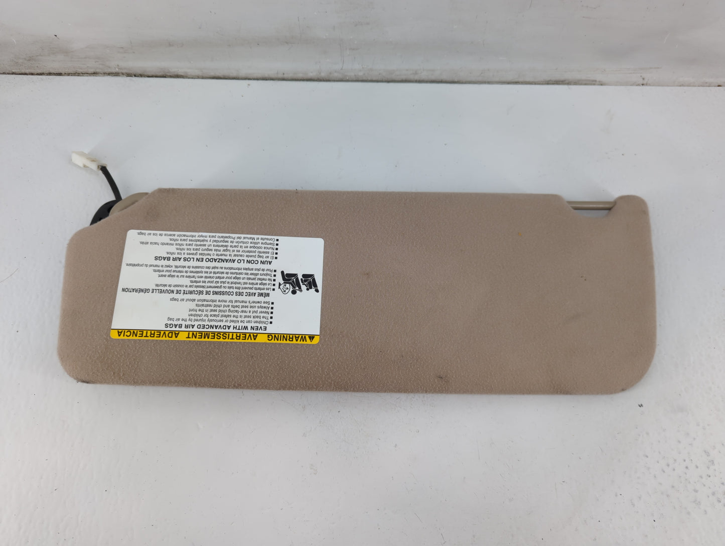 2005-2010 Toyota Sienna Sun Visor Shade Replacement Passenger Right Mirror Fits Fits 2005 2006 2007 2008 2009 2010 OEM Used Auto Parts