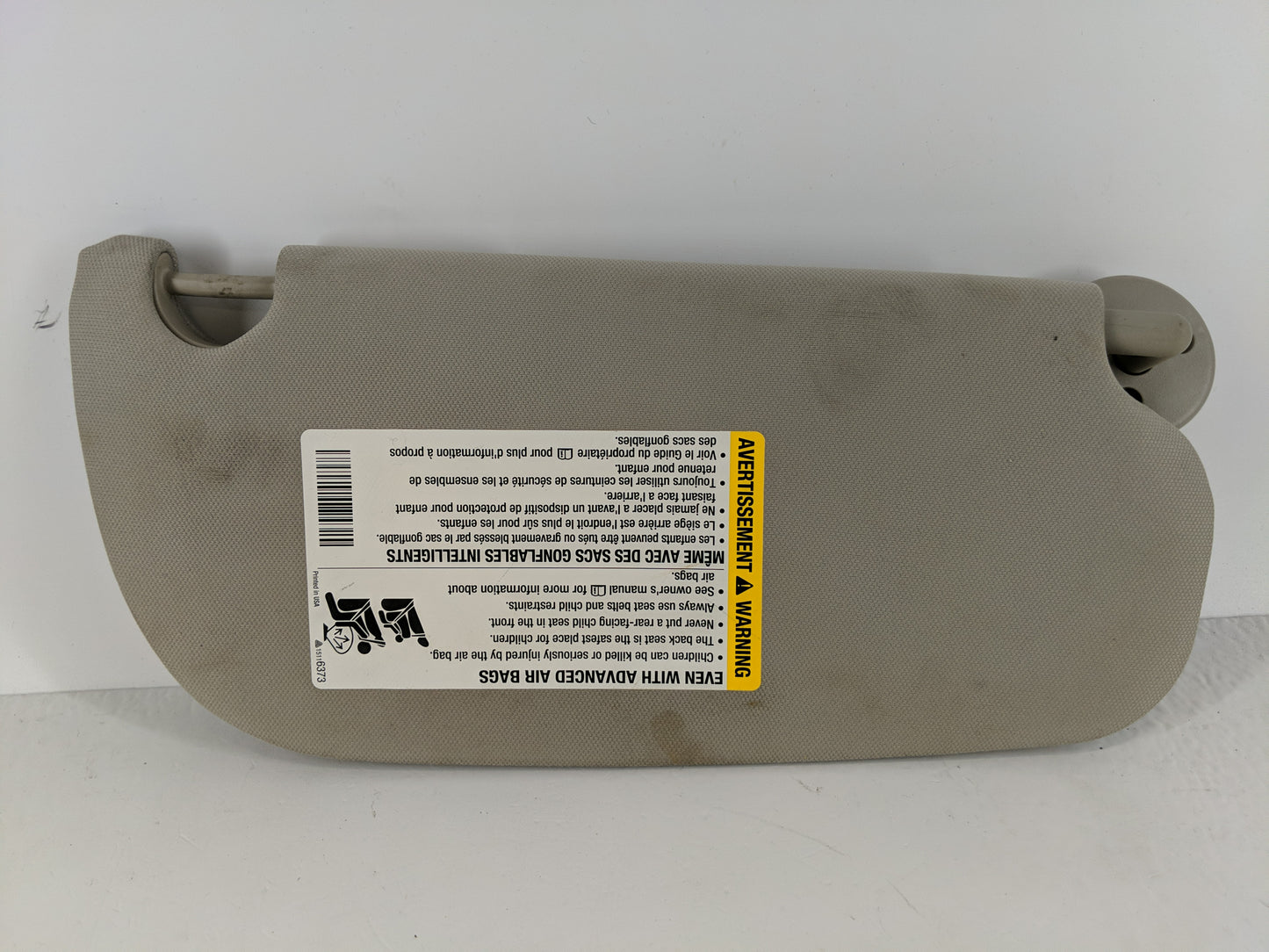 2005-2010 Chevrolet Cobalt Sun Visor Shade Replacement Driver Left Mirror Fits Fits 2005 2006 2007 2008 2009 2010 OEM Used Auto Parts