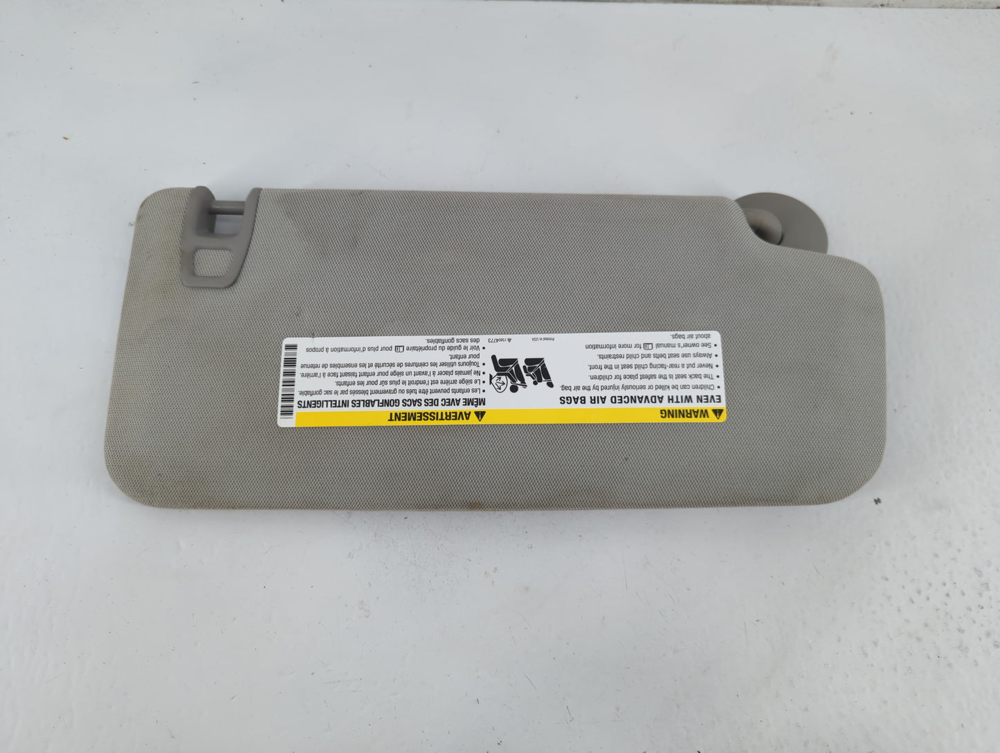 2010-2017 Chevrolet Equinox Sun Visor Shade Replacement Passenger Right Mirror Fits Fits 2010 2011 2012 2013 2014 2015 2016 2017 OEM Used Auto Parts