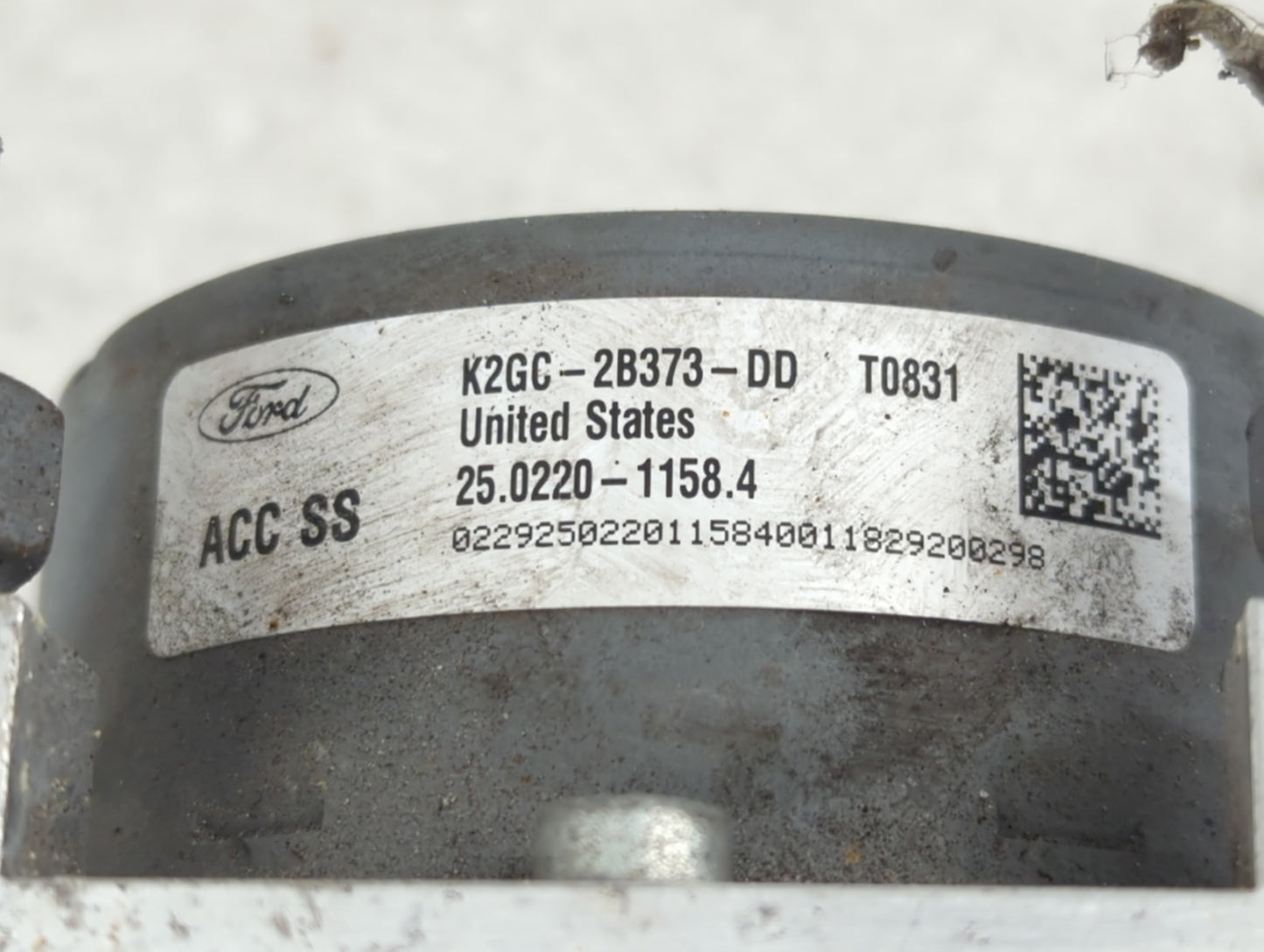 2019-2020 Ford Edge ABS Pump Control Module Replacement P/N:K2GC-2B373-DD Fits Fits 2019 2020 OEM Used Auto Parts - Oemusedautoparts1.com