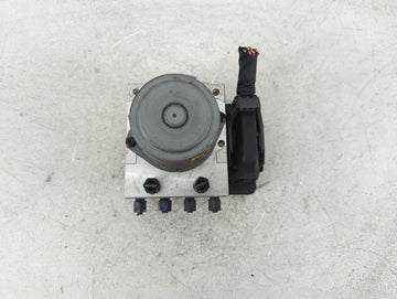 2021-2022 Hyundai Elantra ABS Pump Control Module Replacement P/N:58900-AA509 Fits Fits 2021 2022 OEM Used Auto Parts