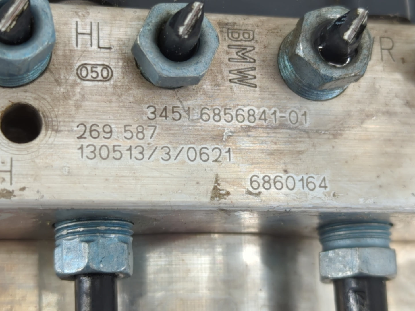 2012-2017 Bmw 535i ABS Pump Control Module Replacement P/N:3451 6856841-01 Fits Fits 2012 2013 2014 2015 2016 2017 2018 OEM Used Auto Parts