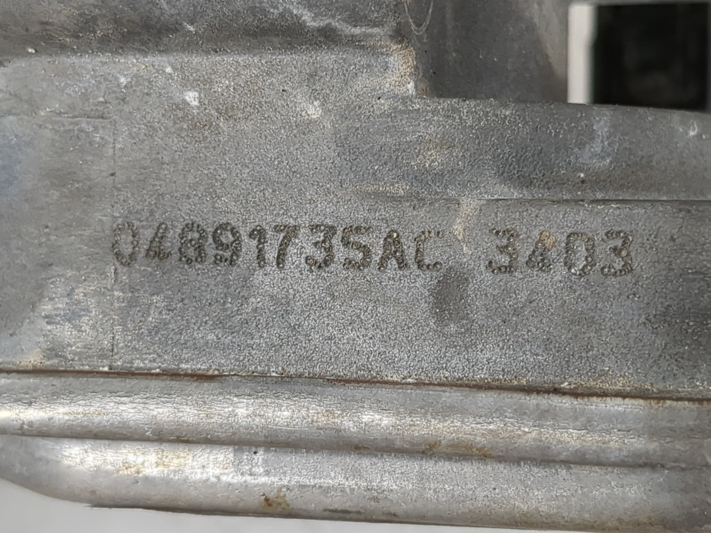 2008-2014 Dodge Avenger Throttle Body P/N:04891735AC Fits Fits 2007 2008 2009 2010 2011 2012 2013 2014 2015 2016 2017 2018 OEM Used Auto Parts