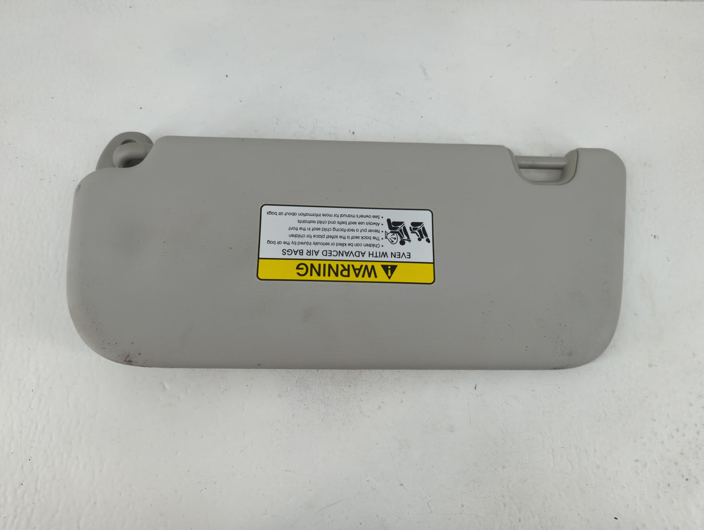 2014-2019 Kia Soul Sun Visor Shade Replacement Passenger Right Mirror Fits Fits 2014 2015 2016 2017 2018 2019 OEM Used Auto Parts - Oemusedautoparts1.com