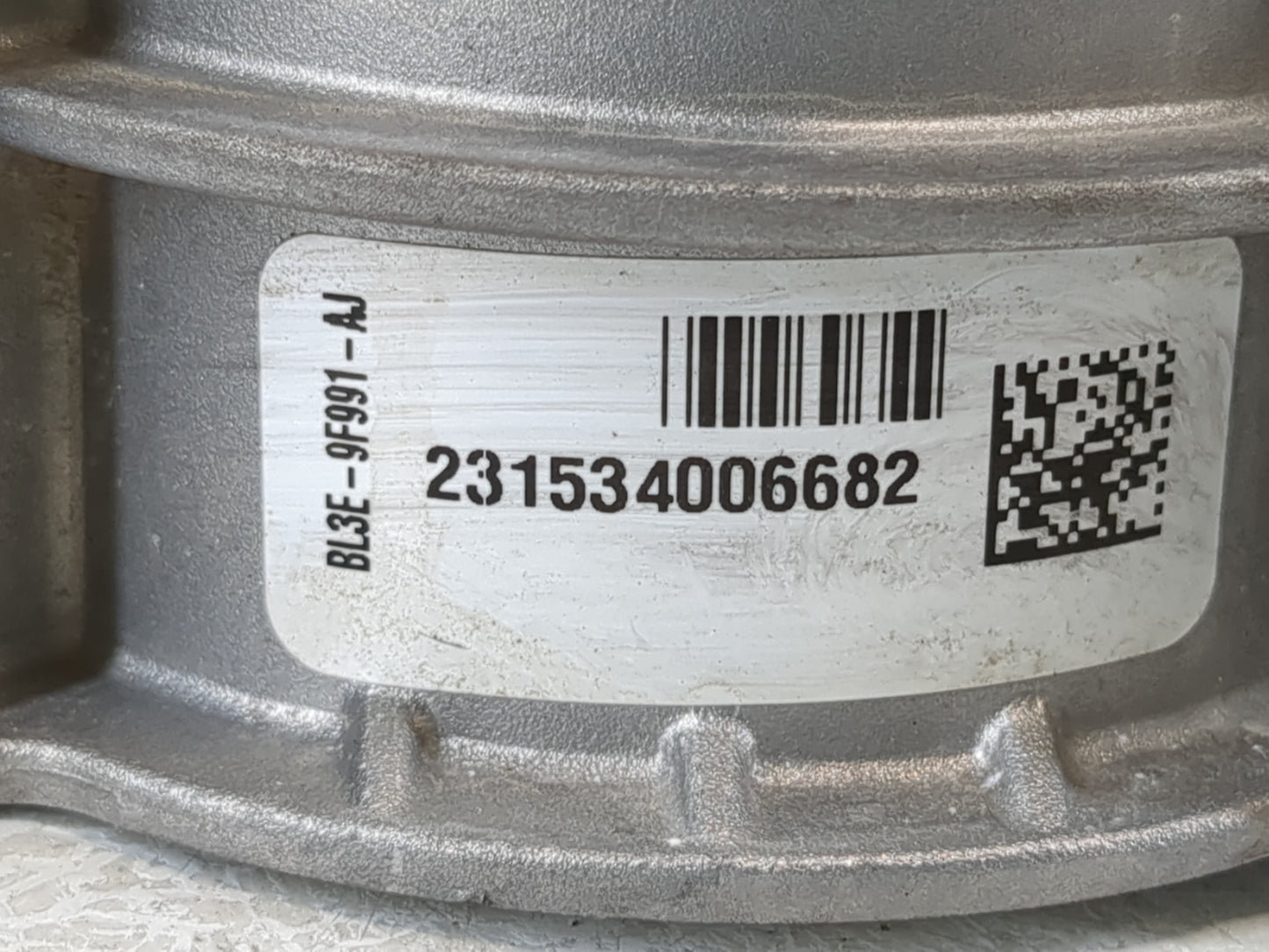 2015-2019 Ford Transit-250 Throttle Body P/N:BL3E-9F991-AJ Fits Fits 2011 2012 2013 2014 2015 2016 2017 2018 2019 OEM Used Auto Parts