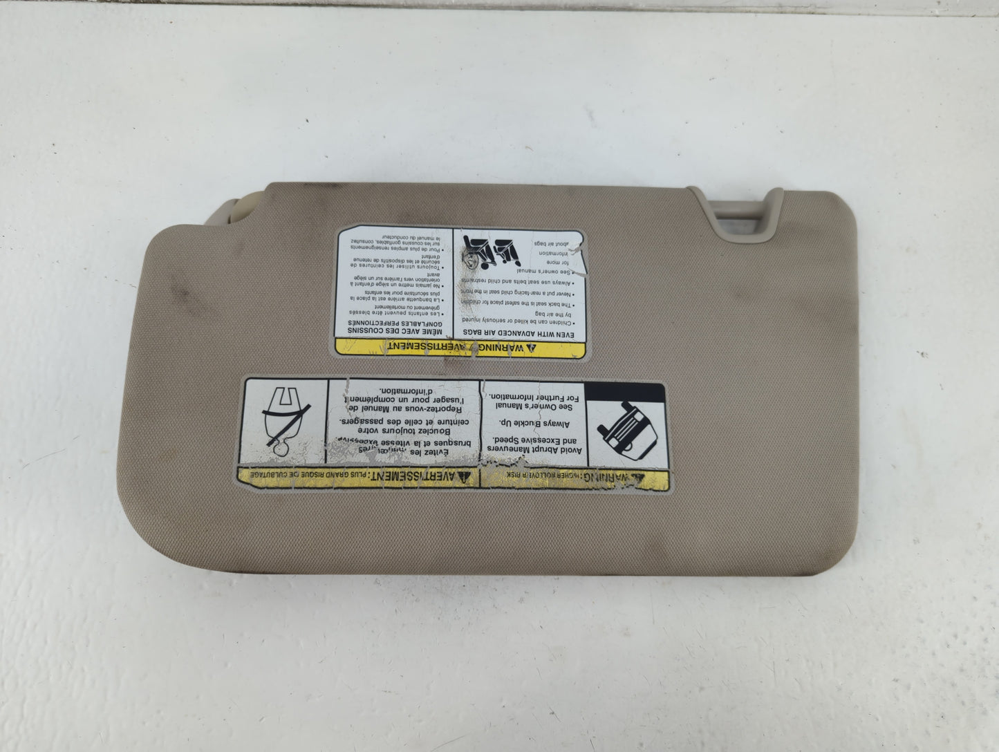 2017 Nissan Rogue Sun Visor Shade Replacement Passenger Right Mirror Fits OEM Used Auto Parts - Oemusedautoparts1.com