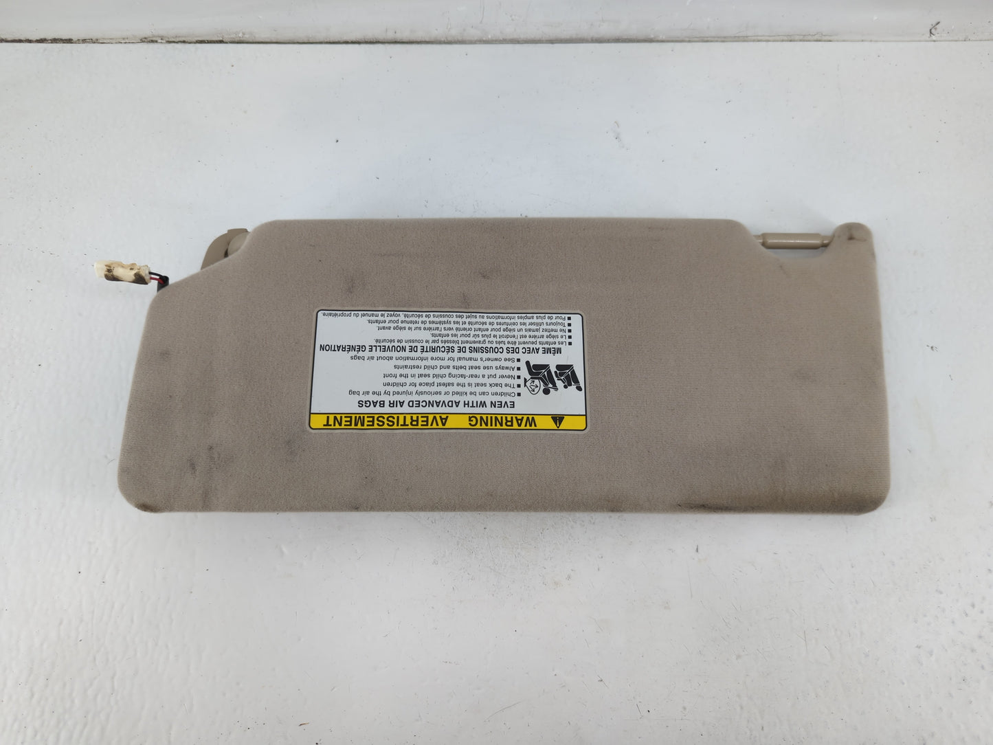 2005-2012 Toyota Avalon Sun Visor Shade Replacement Passenger Right Mirror Fits Fits 2005 2006 2007 2008 2009 2010 2011 2012 OEM Used Auto Parts