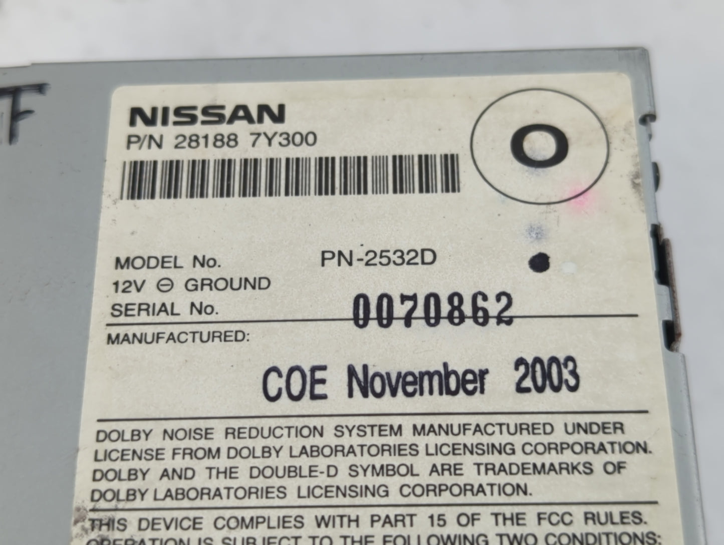 2004-2005 Nissan Maxima Radio AM FM Cd Player Receiver Replacement P/N:28188 7Y300 Fits Fits 2004 2005 OEM Used Auto Parts - Oemusedautoparts1.com