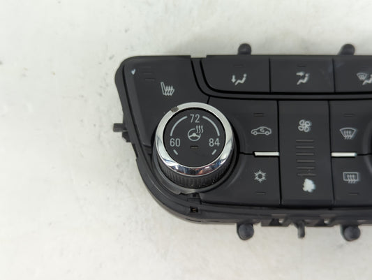 2017-2019 Buick Encore Climate Control Module Temperature AC/Heater Replacement P/N:39082867 Fits Fits 2017 2018 2019 OEM Used Auto Parts