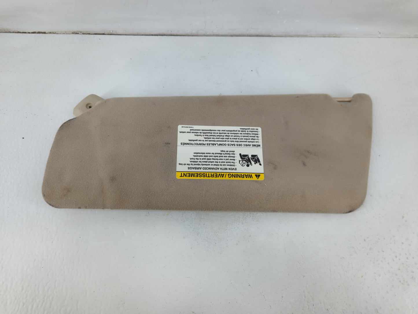 2004-2008 Ford F-150 Sun Visor Shade Replacement Passenger Right Mirror Fits Fits 2004 2005 2006 2007 2008 OEM Used Auto Parts