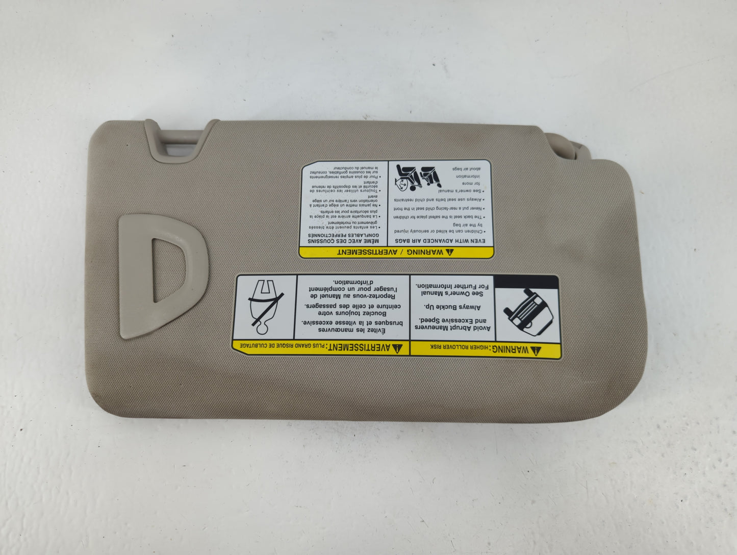 2018-2020 Nissan Rogue Sun Visor Shade Replacement Driver Left Mirror Fits Fits 2018 2019 2020 OEM Used Auto Parts - Oemusedautoparts1.com