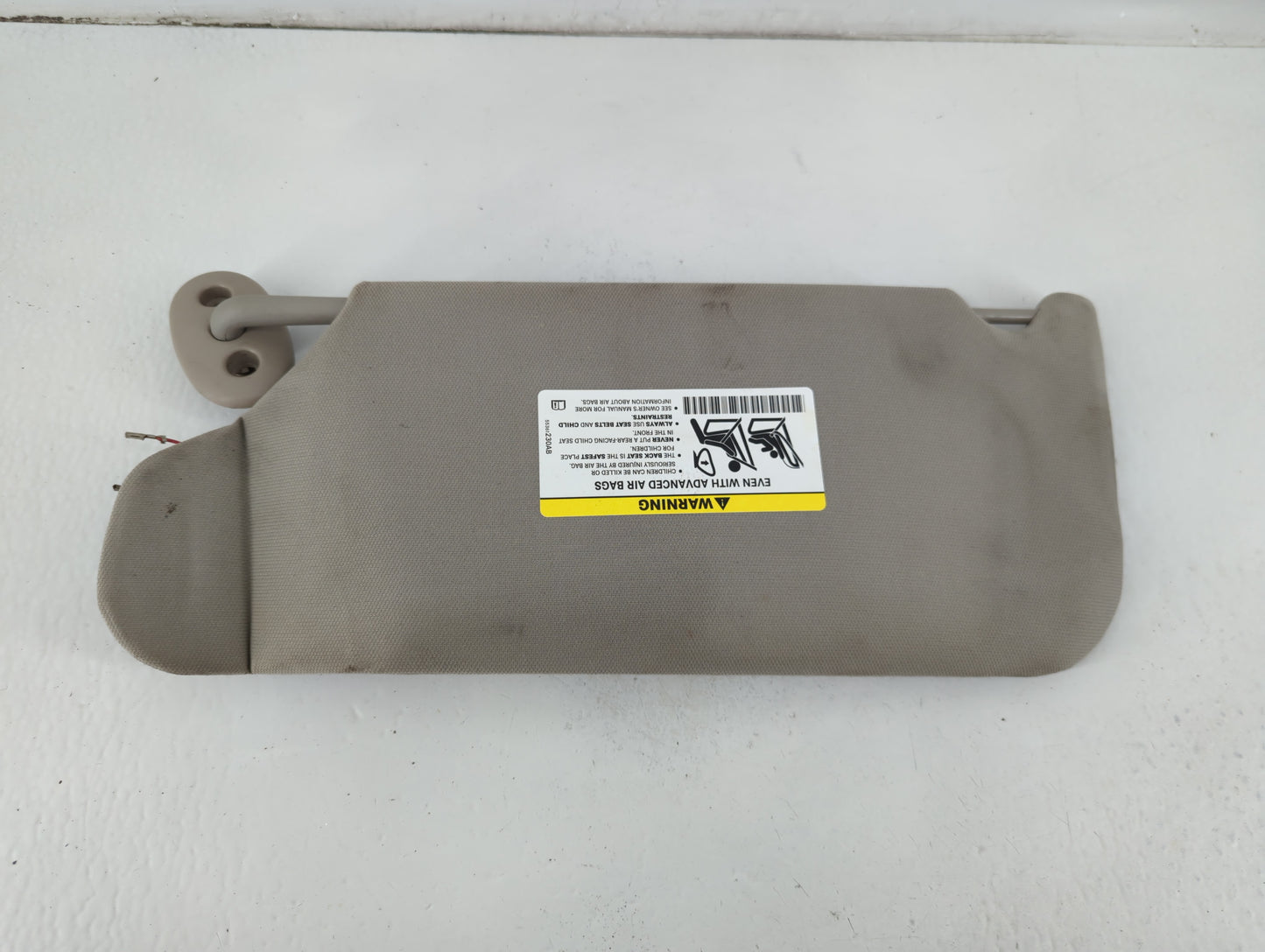 2005-2010 Jeep Grand Cherokee Sun Visor Shade Replacement Passenger Right Mirror Fits Fits 2005 2006 2007 2008 2009 2010 OEM Used Auto Parts