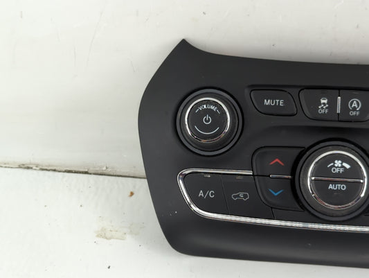 2019-2022 Jeep Cherokee Climate Control Module Temperature AC/Heater Replacement P/N:68285942AD Fits Fits 2019 2020 2021 2022 OEM Used Auto Parts