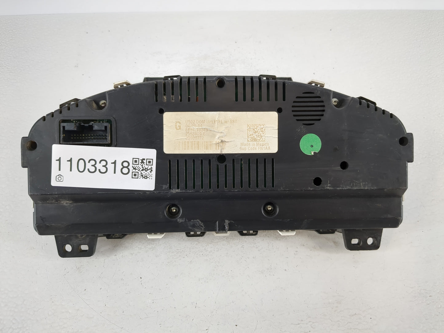 2007 Chrysler 300 Instrument Cluster Speedometer Gauges P/N:05172058 P05172058AF Fits OEM Used Auto Parts