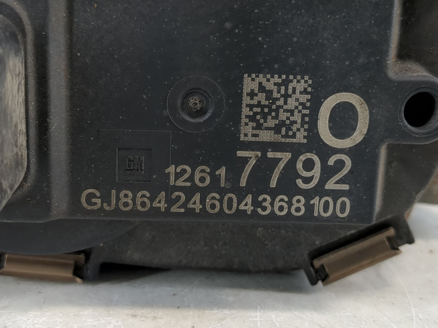 2014-2022 Chevrolet Silverado 1500 Throttle Body P/N:12617792 Fits Fits 2014 2015 2016 2017 2018 2019 2020 2021 2022 OEM Used Auto Parts - Oemusedautoparts1.com
