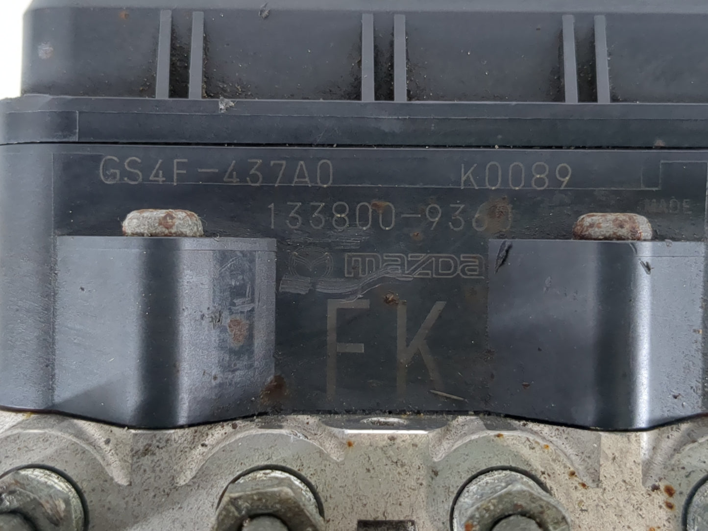 2009-2010 Mazda 6 ABS Pump Control Module Replacement P/N:133800-9360 GS4F-437A0 Fits Fits 2009 2010 OEM Used Auto Parts