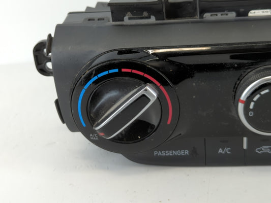 2022 Hyundai Kona Climate Control Module Temperature AC/Heater Replacement P/N:97250-J9AF0 Fits OEM Used Auto Parts
