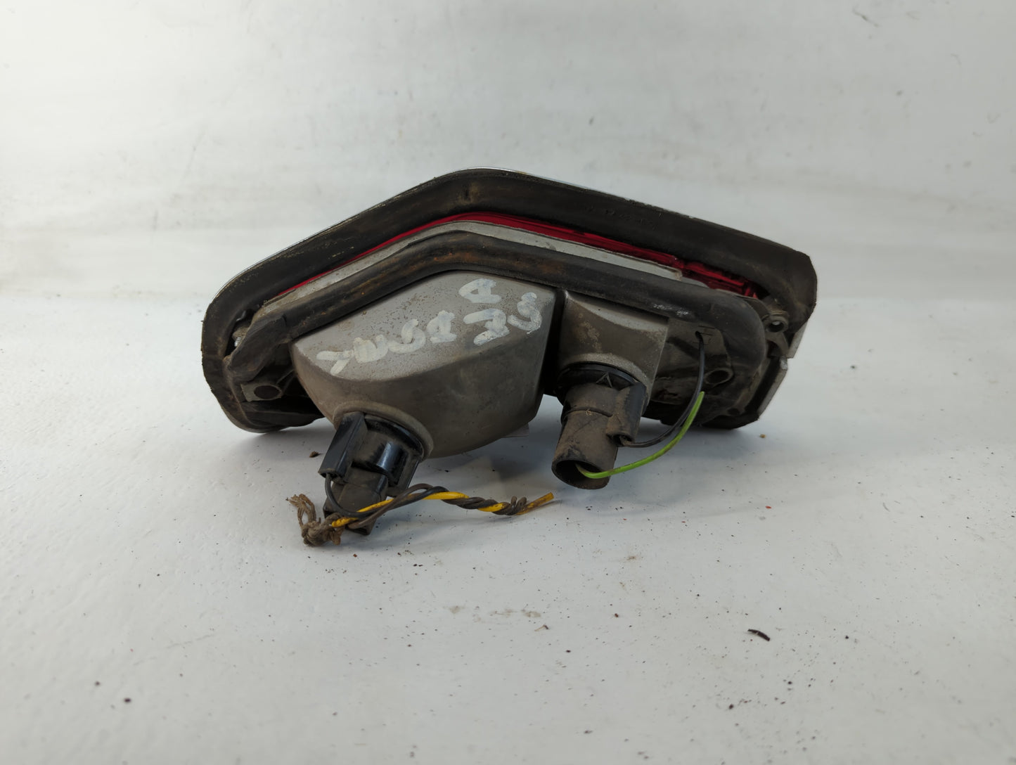 1977 Chevrolet Vega Tail Light Assembly Driver Left OEM Fits OEM Used Auto Parts - Oemusedautoparts1.com