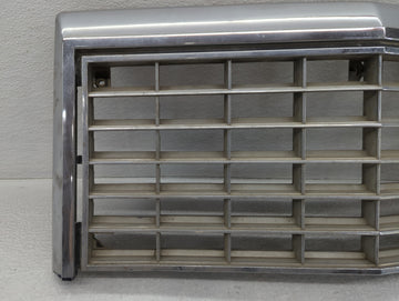 1980 Ford Thunderbird Front Grille Bumper Not Included