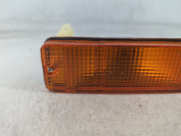1988 Toyota Hilux Passenger Right Oem Front Light Lamp