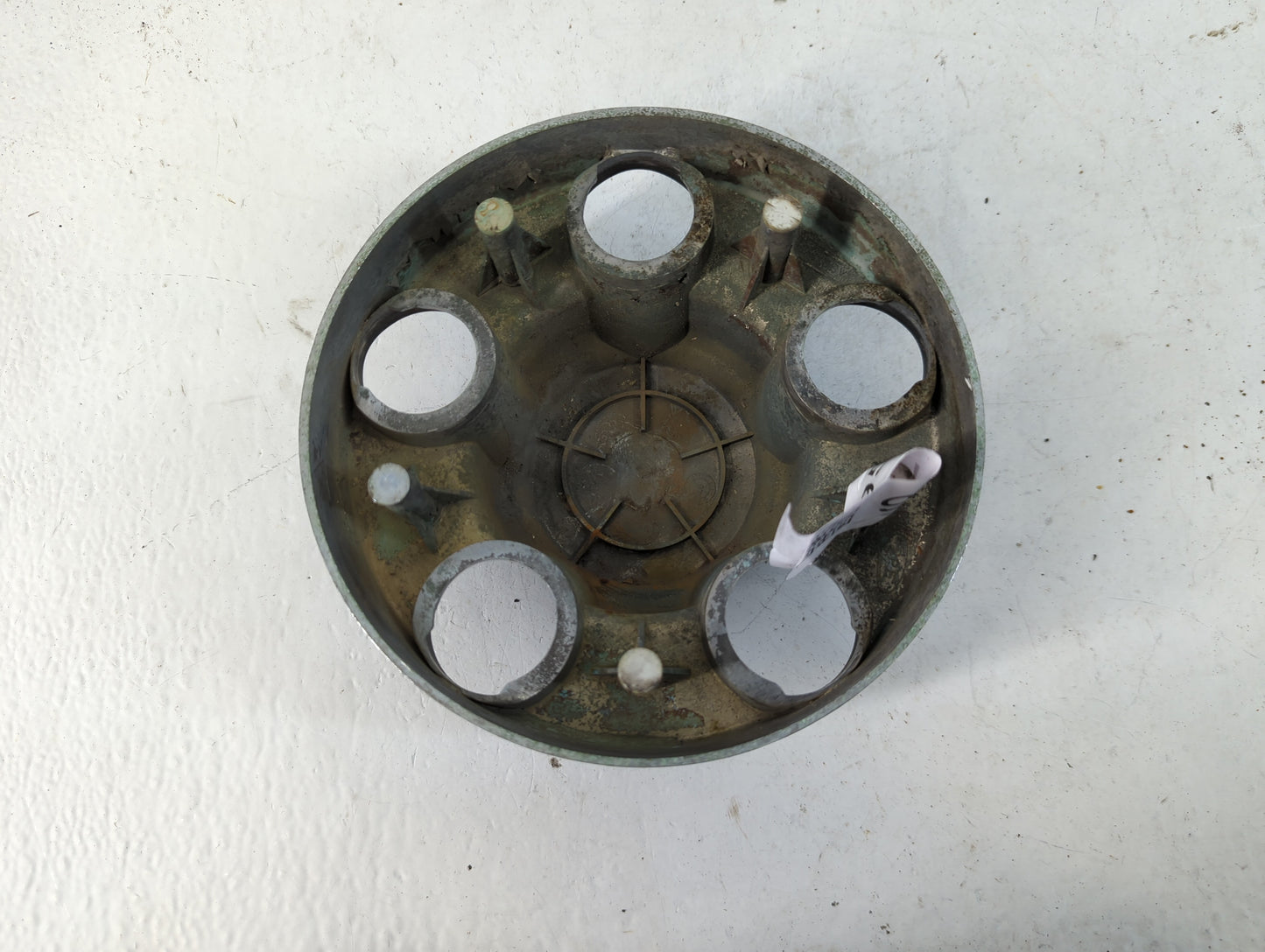 1989 Chevrolet C1500 Center Cap Oem - Oemusedautoparts1.com