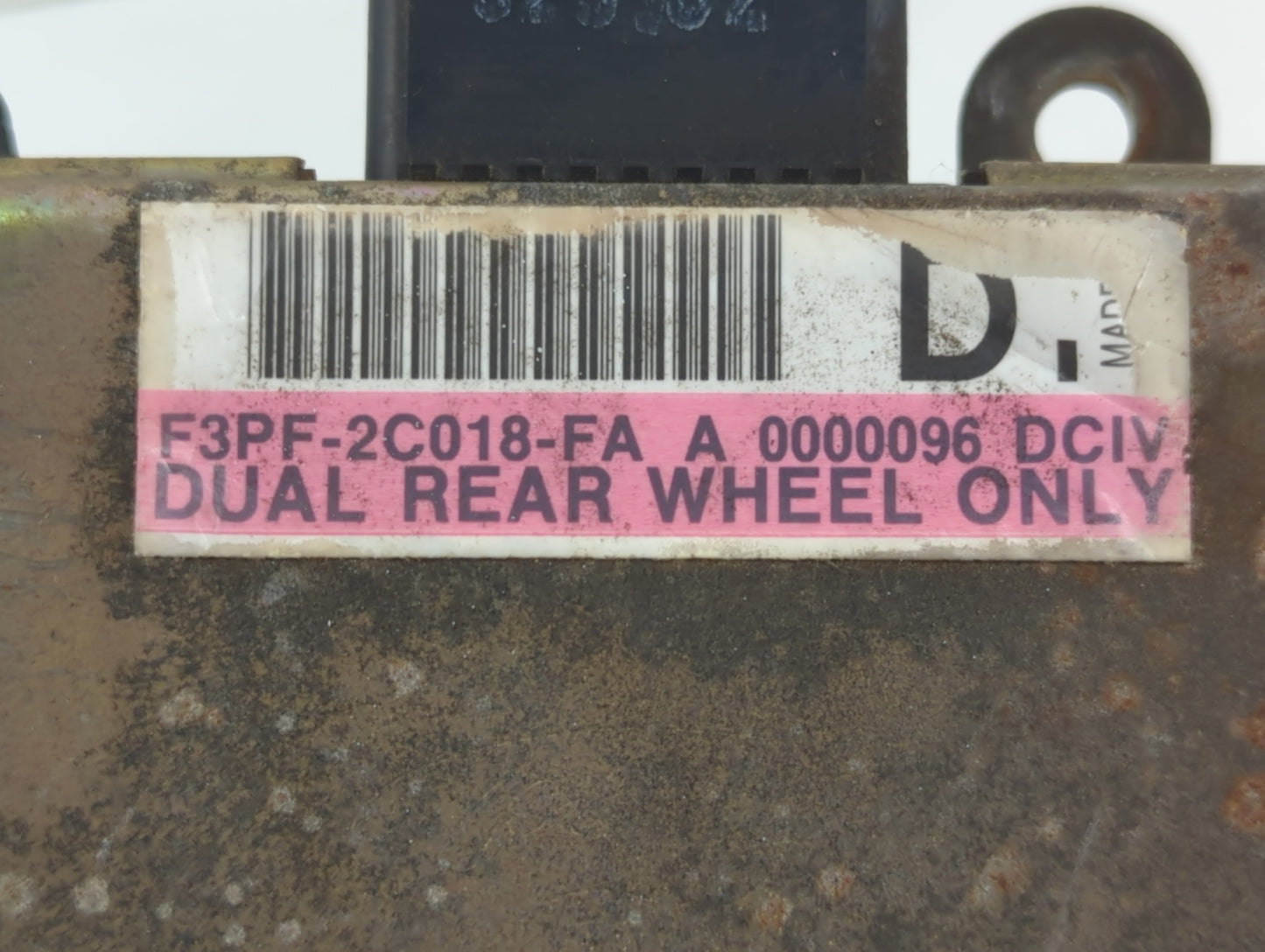 1991 Ford F-350 Super Duty Body Control Module Bcm Inner Cabin Fuse Box - Oemusedautoparts1.com