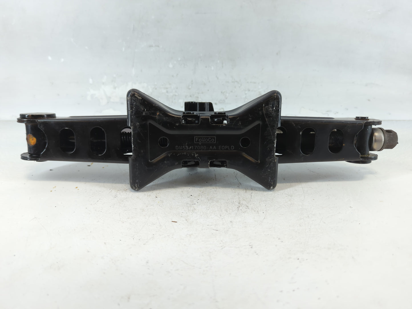 1992 Chrysler Imperial Spare Scissor Car Jack - Oemusedautoparts1.com