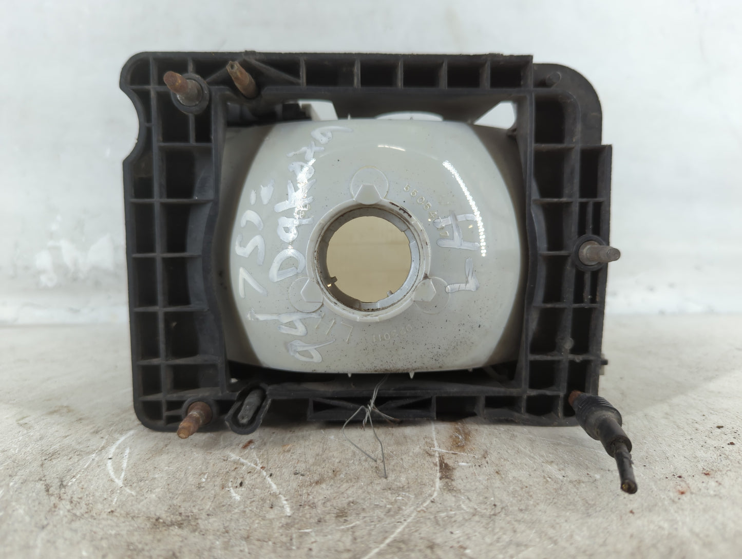 1991-1996 Dodge Dakota Passenger Right Oem Head Light Headlight Lamp - Oemusedautoparts1.com